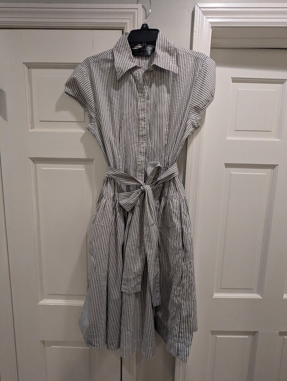 L Norma Kamali striped gray ivory ticking shirt dress